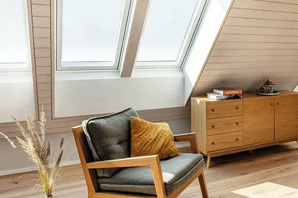 ROTO Klapp-Schwingfenster Designo i8
